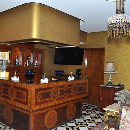 Hotel Transatlantique Casablanca Bagian luar foto