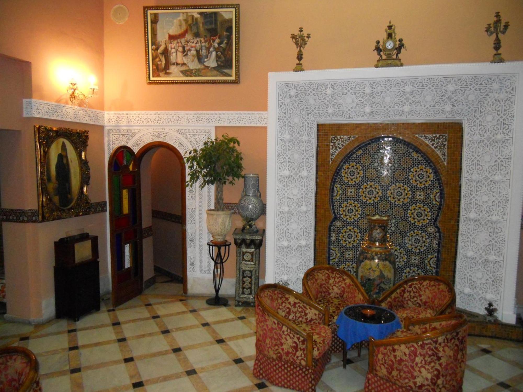 Hotel Transatlantique Casablanca Bagian luar foto