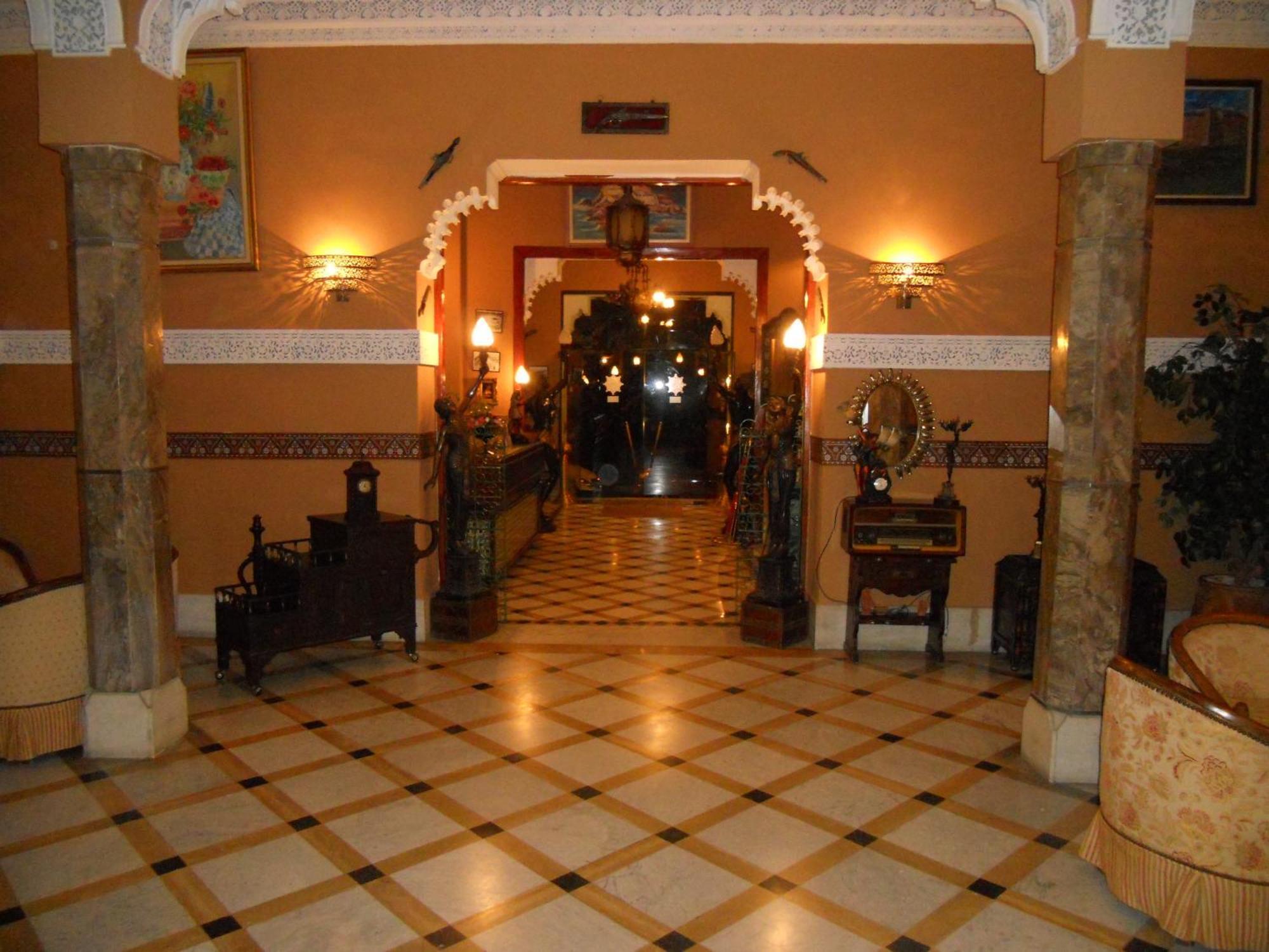 Hotel Transatlantique Casablanca Bagian luar foto