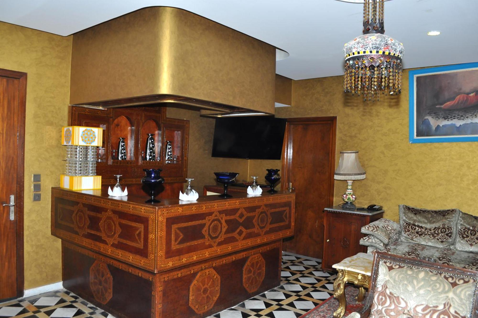 Hotel Transatlantique Casablanca Bagian luar foto